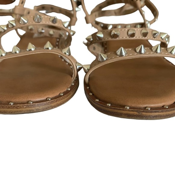 Steve Madden | 7.5 studded silver and tan sandals gladiator style - Picture 3 of 6